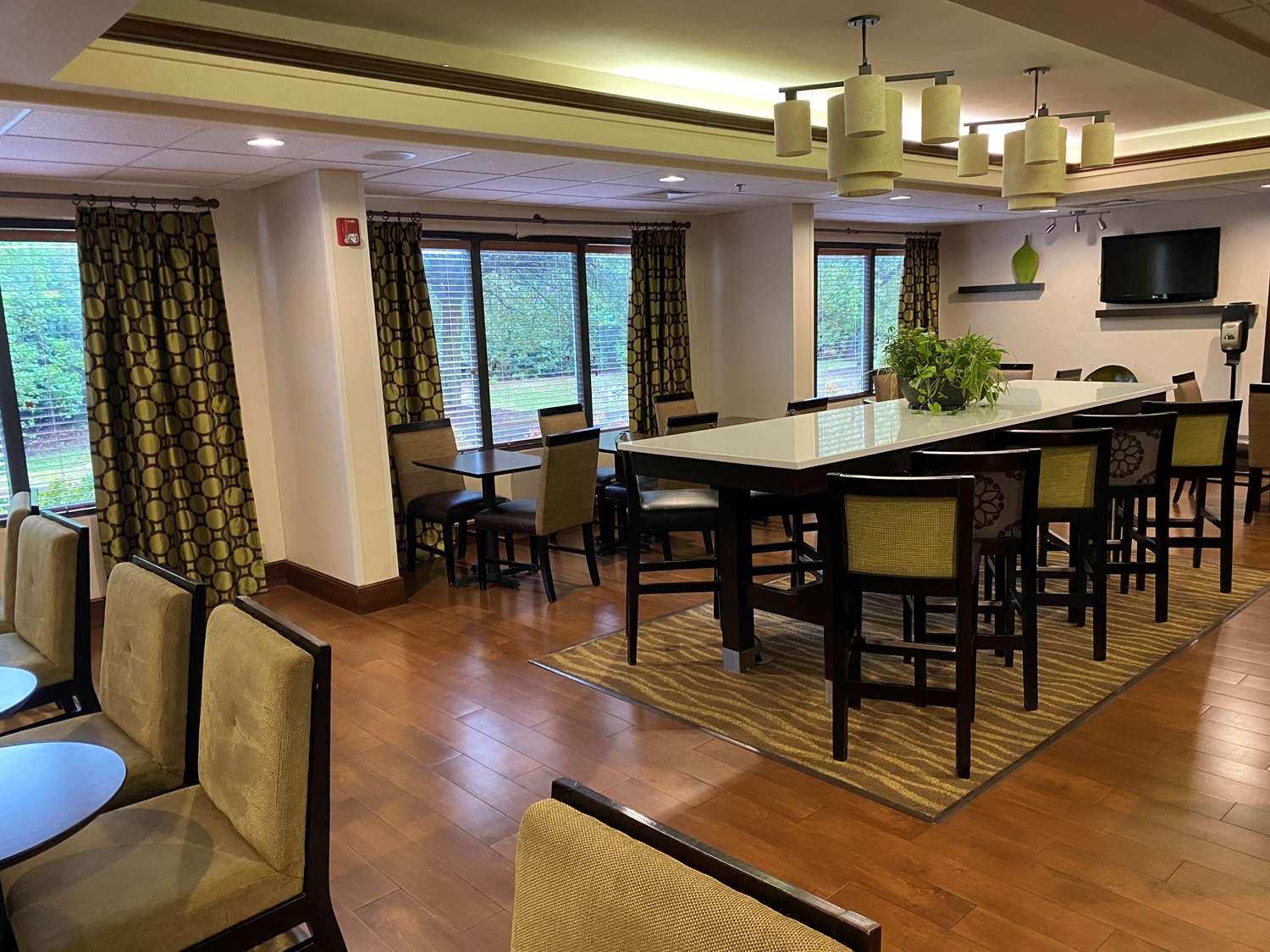 Best Western Plus Lexington Inn Bagian luar foto